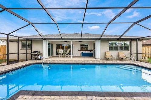 4414 19th Pl, Cape Coral, FL 33904-6039