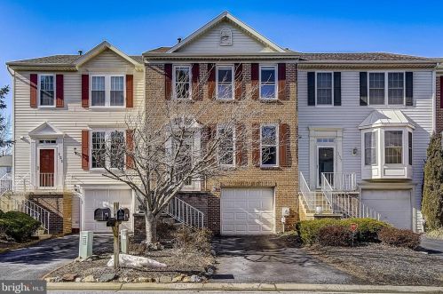 135 Attic Ct, Wilmington, DE 19808-1137