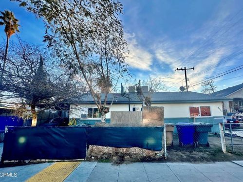1827 Virginia St, Bakersfield CA  93305-4125 exterior