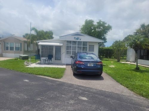 27 Jasper Dr, Naples, FL 34114-8224