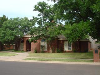 312 Wayne Ave, Lubbock, TX 79416-3104