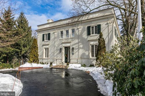 101 Library Pl, Princeton, NJ 08540-3017