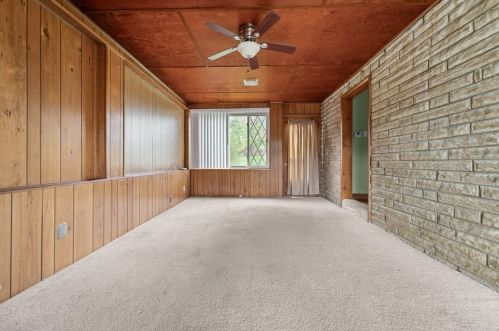 715 Hamil Rd, Verona PA  15147-2924 exterior