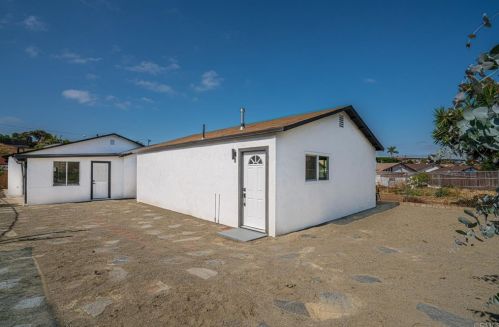 4910 Magnus Way, San Diego CA  92113-3518 exterior