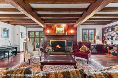 25 Schanck St, East Freehold NJ  07728-1844 exterior