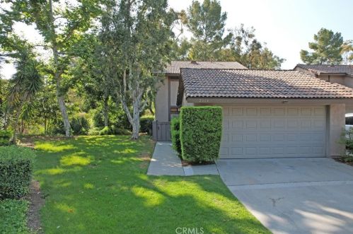 2664 Monterey Pl, Fullerton, CA 92833-2058