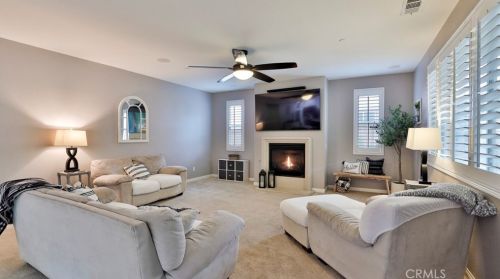 35595 Desert Rose Way, Lake Elsinore CA  92532-2905 exterior