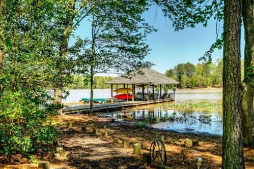18160 Whipponock Way, Sutherland, VA 23885-8779