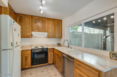 7718 Cypress St, Scottsdale AZ 85257-2816 exterior