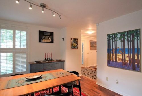 2810 Marshall Ct, Madison WI 53705-2258 exterior