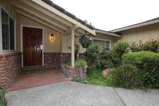 4756 Geranium Pl, Oakland, CA 94619-3053