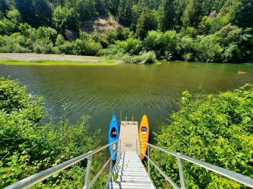 20310 Riv Blvd, Russian River CA  95462-9793 exterior