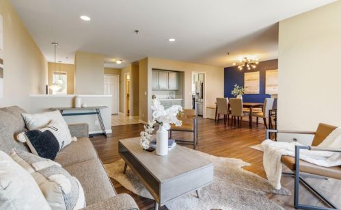 911 Fassler Ave, Pacifica, CA 94044-3659