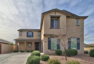 18393 Bridger St, Sun City, AZ 85388-1840
