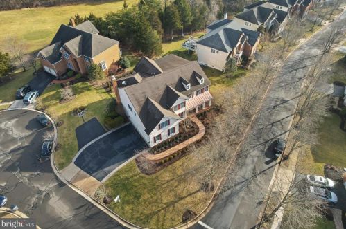 15609 Ryder Cup Dr, Haymarket VA  20169-6160 exterior