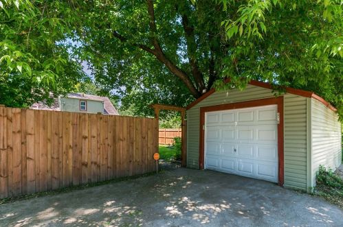 416 Morgan Ave, Minneapolis MN 55405-2030 exterior