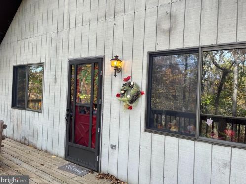 8164 Antietam Dr, Alpine, PA 17339-9197