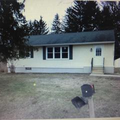 7202 Jones Rd, Syracuse, NY 13209-1964