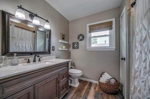 732 8th Ave, Beaver Falls PA  15010-3126 exterior