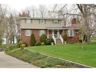 98 Nancy Ln, Canonsburg, PA 15317-2808