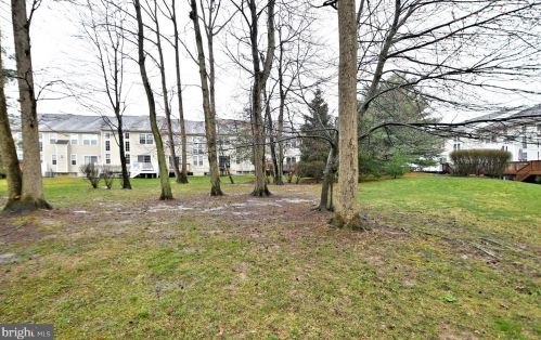 33 Simons Way, Huntingdon Valley PA  exterior