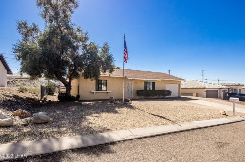3050 Ironwood Dr, Lake Havasu City, AZ 86404-3269