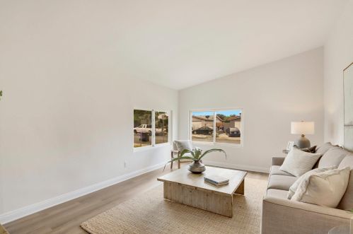 4912 Bunnell St, San Diego, CA 92113-2021