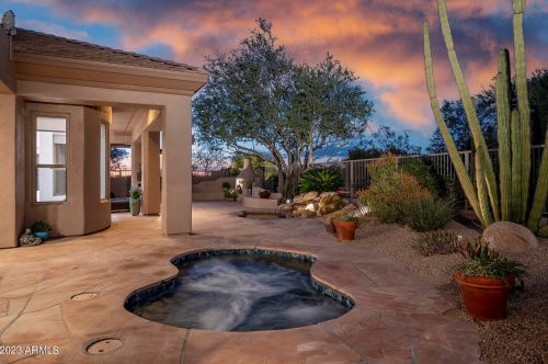 6164 Amber Sun Dr, Scottsdale AZ 85266-7035 exterior