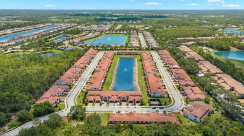 7698 Bristol Cir, Naples FL  34120-0697 exterior