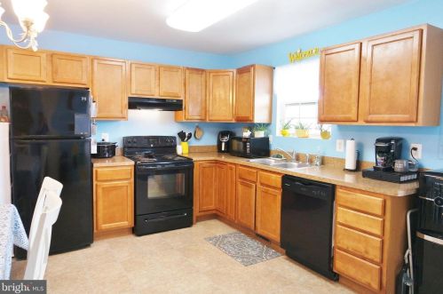 209 Kadies Ln, Edinburg VA  22824-9608 exterior