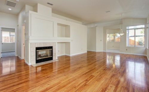 8635 Windsor Point Way, Elk Grove CA  95624-3431 exterior