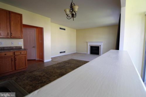 132 Parkers Dr, Dover DE  19904-1467 exterior