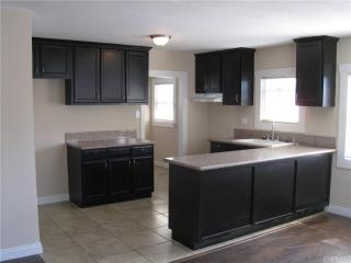 1143 97th St, Los Angeles, CA 90044-3209