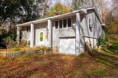 10 Phillips Rd, Norwich CT  06351-7009 exterior