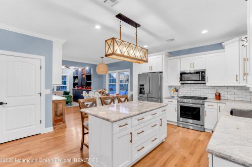 2427 Moore Ave, Point Pleasant Beach NJ  08742-3711 exterior