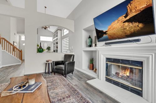 8011 Andante Dr, Citrus Heights CA  95621-1402 exterior