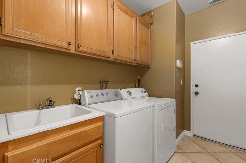 1773 Messina Dr, San Jacinto CA  92583-2955 exterior