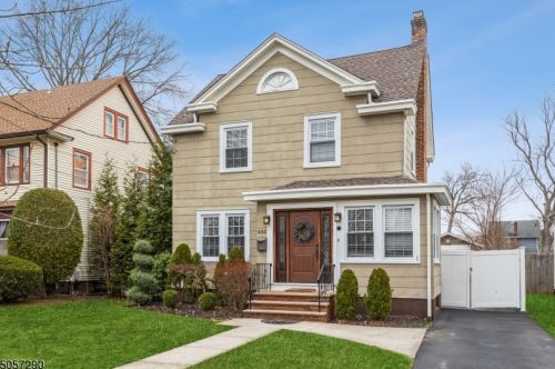 433 Walnut St, Roselle Park, NJ 07204-2013