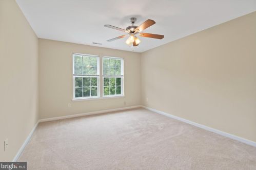 608 Archibald Ln, Florence NJ  08518-4010 exterior