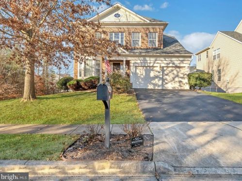 15546 Kelley Farm Ct, Woodbridge, VA 22193-5782