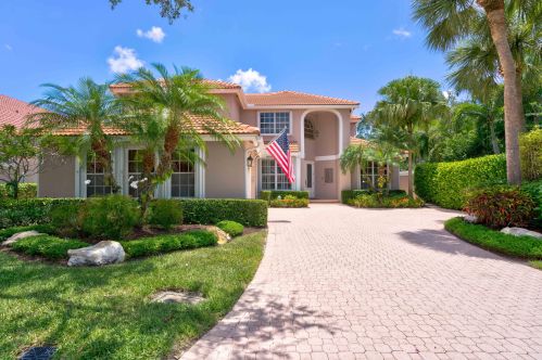 401 Eagleton Cove Way, West Palm Beach, FL 33418-8464