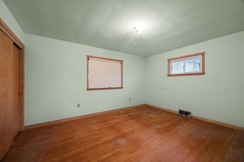 2557 Nicholson Rd, Sewickley PA  15143-8502 exterior