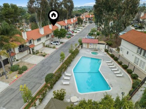 353 Windy Ln, Vista CA  92083-5766 exterior