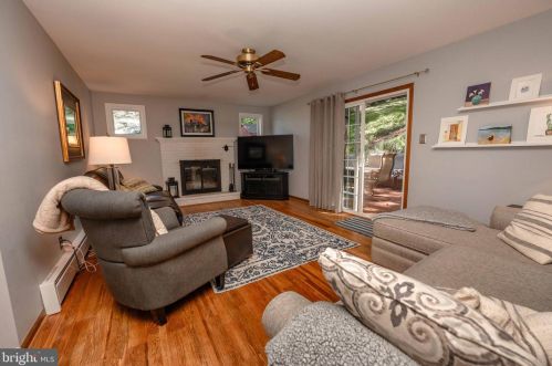 139 Maple Leaf Ln, Pottstown PA 19464-1563 exterior