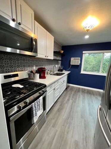 163 Center St, Redlands CA  92373-8148 exterior