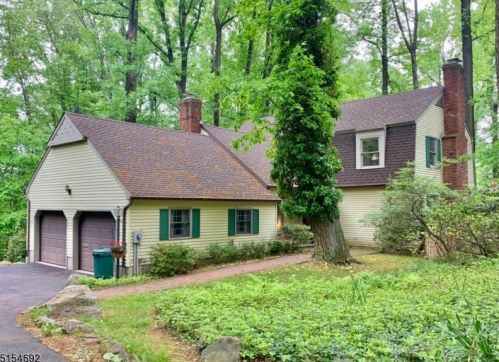 97 Bald Eagle Rd, Hackettstown NJ  07840-2824 exterior