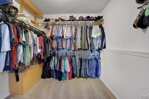 1045 Jaroso Dr, Pueblo CO 81007 exterior