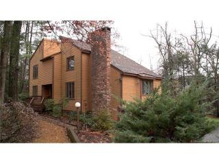 17 Buttonwood Hill Rd, Collinsville, CT 06019-3526