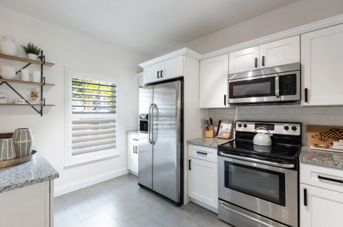 826 Kokomo Key Ln, Delray Beach FL  33483-6027 exterior