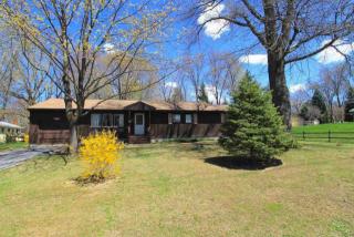 36 Orchard St, Rhinebeck, NY 12572-2906